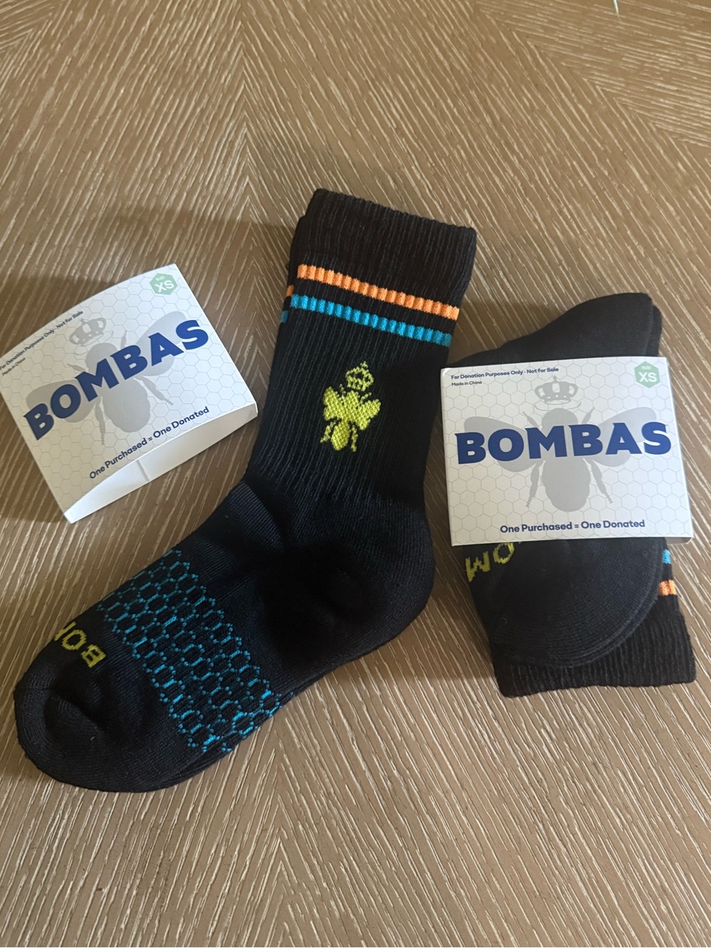 Bombas Youth XS Black Athletic Crew Socks with Blue & Orange Accents 2 Pack NWT